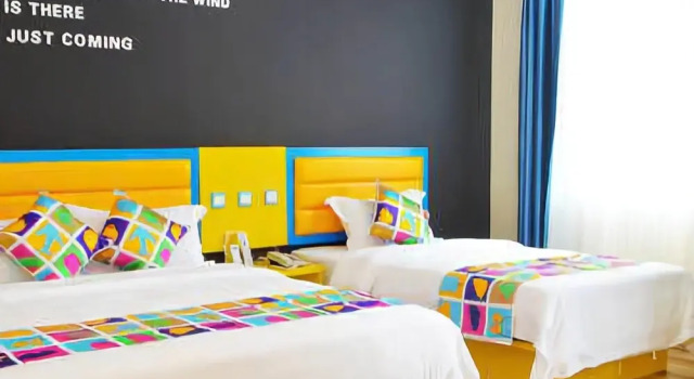 罗浮山风光假日酒店(广东惠州博罗店), Boek Hotel Hotels in Guangdong met parkeren, Parkeren