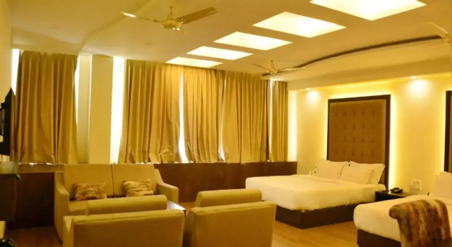 Семейный люкс Hotel Vasundhara Palace