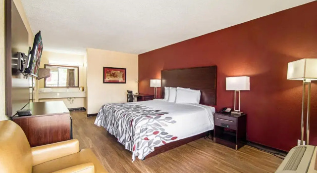 Номер Deluxe Red Roof Inn Columbia, SC Airport