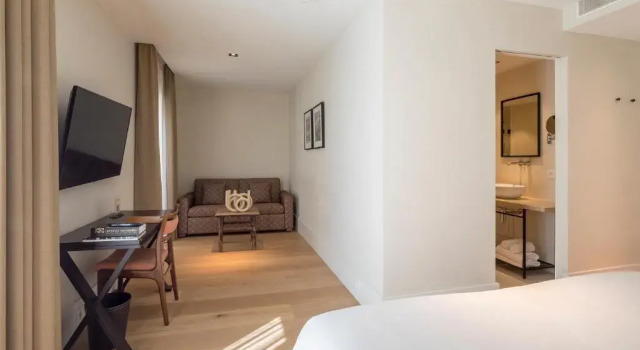 Полулюкс Hotel FRANQ