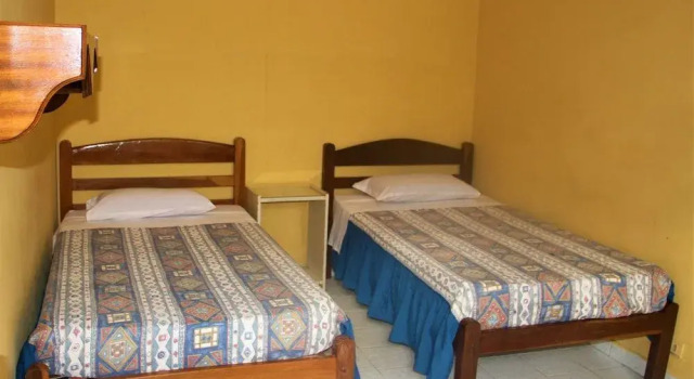 Hostal Los Cocos, Prenota Hotel Villa Tunari Cochabamba Region