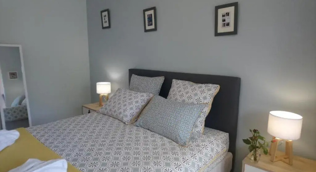 Standard Zimmer Fleurs de Cosmos