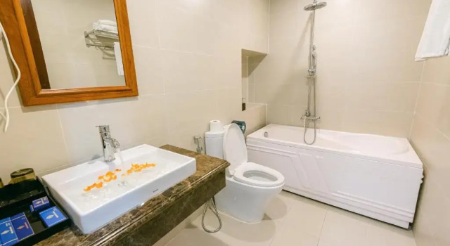 Номер Executive New Century Hotel