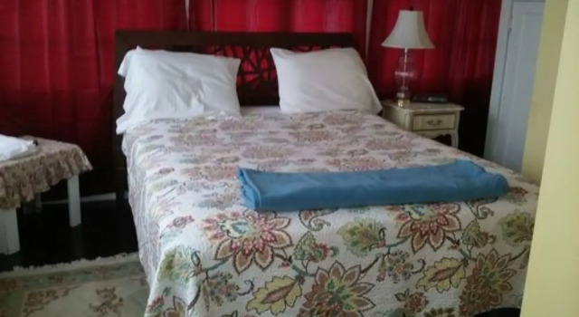 Six Acres Bed & Breakfast, Buchen Sie Hotel Cincinnati Ohio