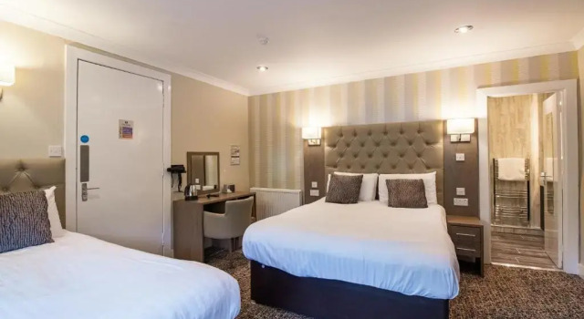 Семейный номер Standard Albion Hotel