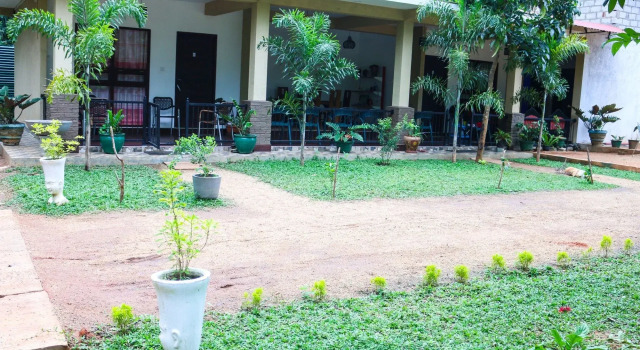 Dambulla Holiday Home
