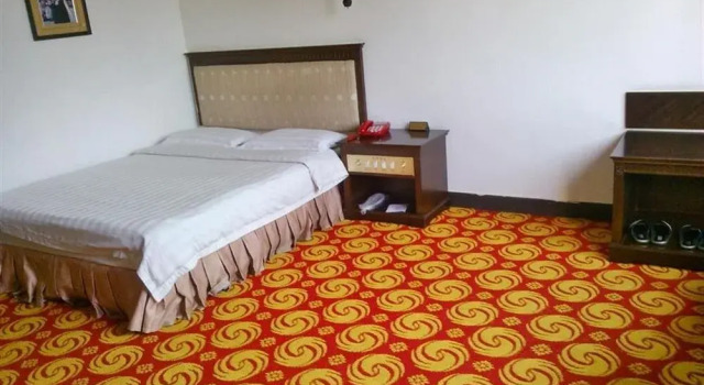 Baoli Business Hotel, Boek Hotel Hotels in Guangdong met parkeren, Parkeren