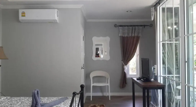 Двухместный номер Deluxe с балконом Sky cottage Bungalow