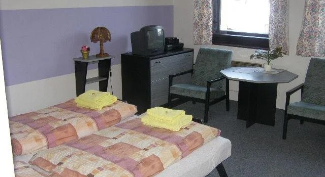 Penzion Akron, Book Hotel Hoteller i Jizera Mountains med morgenmad, Morgenmad