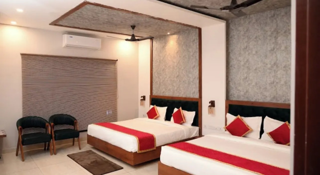 Номер Deluxe Goroomgo Singla Residency Kangra