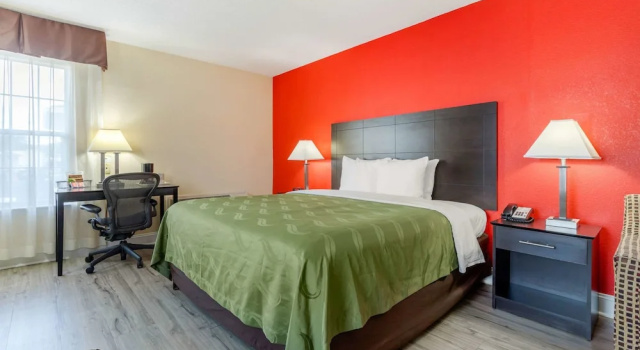 Двухместный номер Standard Quality Inn & Suites Lexington