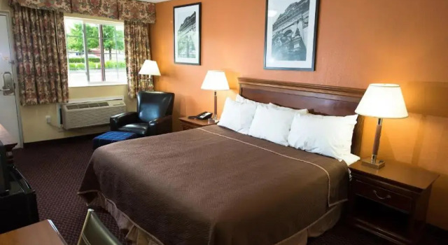 Номер Standard Grove City Travel Inn South Columbus