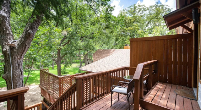 Коттедж Creekhaven Inn & Spa