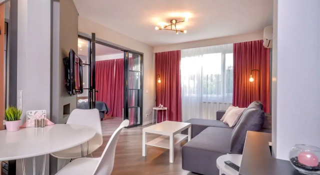 FM Luxury 1-BDR Apartment - ROSE, Забронировать Апартаменты/квартира Апартаменты Софии, рядом с Королевский дворец, Апартаменты/квартира
