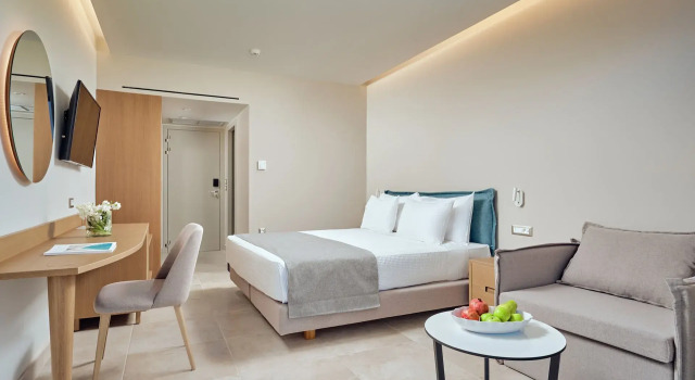 Двухместный номер с видом на бассейн Princess Sun Hotel