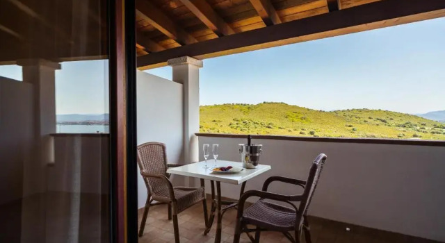 Двухместный номер Deluxe с балконом Hotel dP Olbia - Sardinia