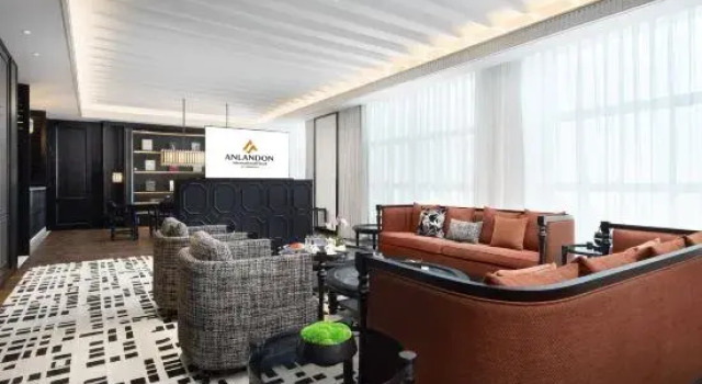 Люкс Presidential Anlandon International Hotel