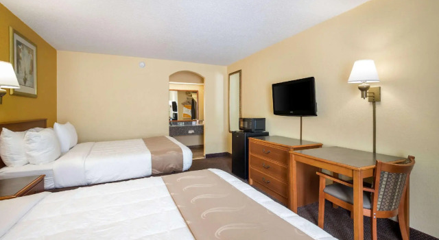 Четырёхместный номер Standard Quality Inn White Springs Suwanee