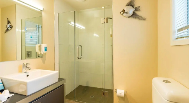 Номер Standard c 1 комнатой с видом на воду Edgewater Palms Apartments