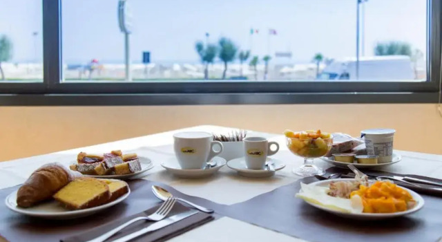 Двухместный номер Economy Hotel Metropole
