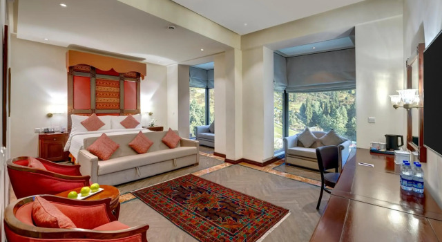 Pearl Continental Hotel Malam Jabba, Rezervasyon Otel Khyber Pakhtunkhwa Province otoparklı oteller, Otopark