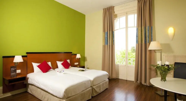 Студия Garden & City Luxeuil Ex Le Métropole et Les Thermes