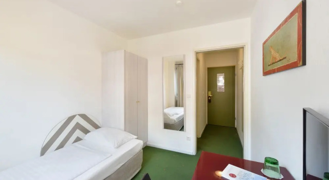 Одноместный номер Economy Hotel Neutor Express