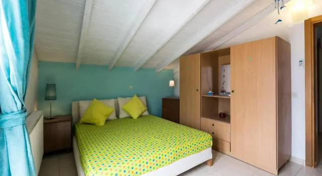 Коттедж #FLH -Blue Crab-Beachfront House in Kalandra
