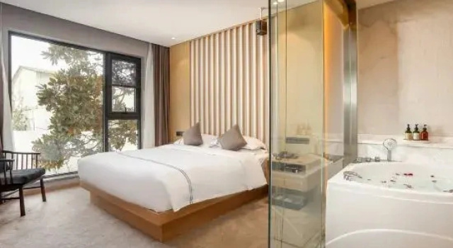 Двухместный люкс c 1 комнатой с красивым видом из окна Suzhou Overseas Chinese Hotel