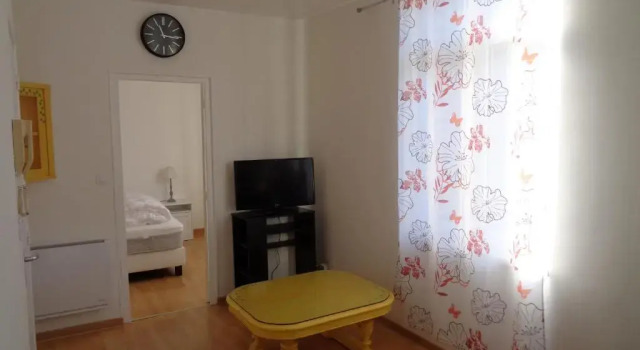 Апартаменты Le Saint-Quentin 2 APPARTEMENTS