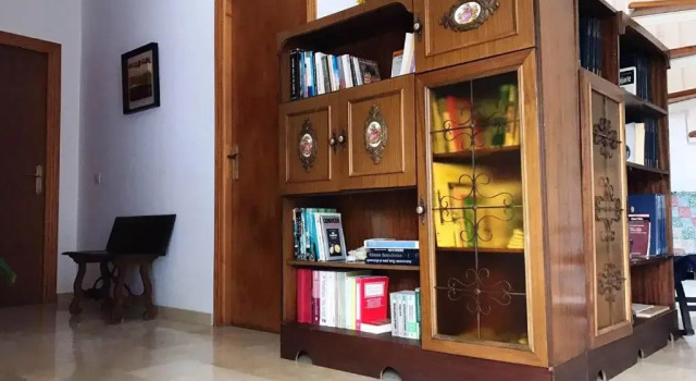 4 bedrooms villa with sea view private pool and enclosed garden at Estepona 1 km away from the beach, Забронировать Вилла Коттеджи Эстепона, Коттедж