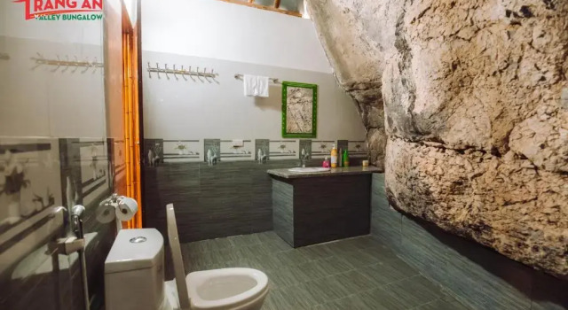 Четырёхместное бунгало с видом на озеро Trang An Valley Bungalow