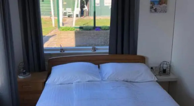 Hogezoom 131, Book Hotel Renesse 
