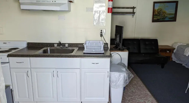 Студия 7 Beachside inn