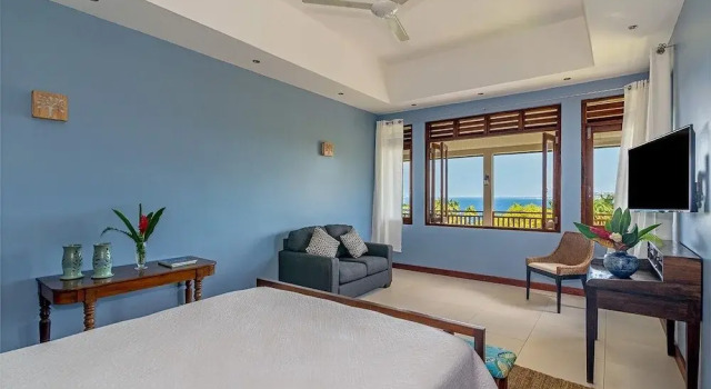 Kanowa , Fully Staffed With Panoramic Views 4 Bedroom Villa
