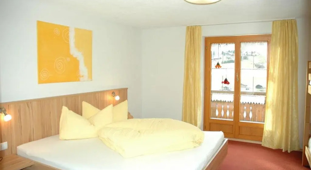 Appart Enzian, Book Apartment Hotels in Vorarlberg with Parking, Parking