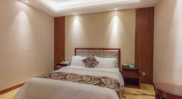 Люкс Executive Deluxe Hotel