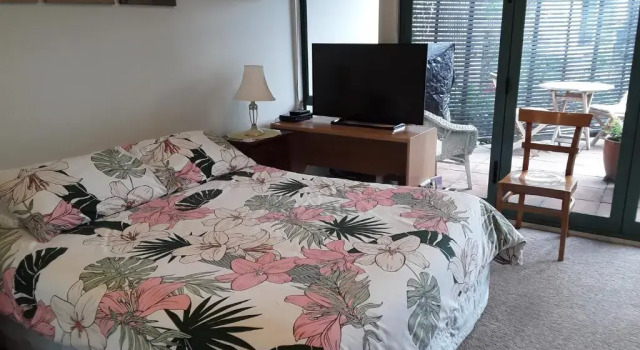 Студия Cave Rock Guest House