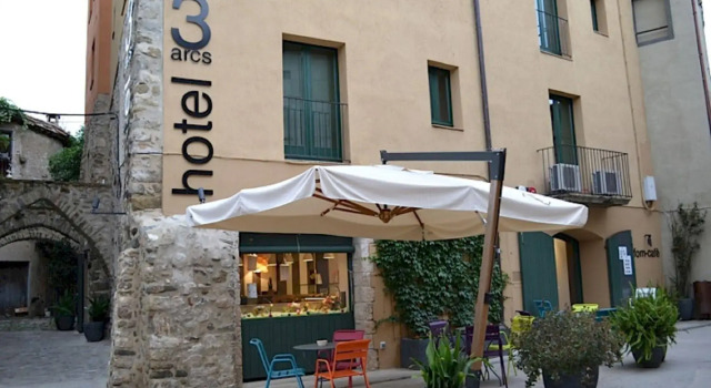 Hotel 3 Arcs, Reserva ahora Hotel Besalú Garrotxa