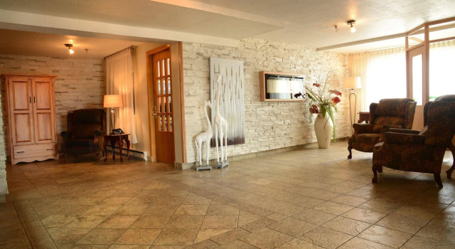 Hôtel Les Mouettes, Book Hotel Sept-Iles Duplessis
