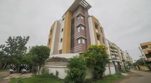 OYO 7439 Hotel Gayatri Inn Annex, Забронировать Отель Отели штата Махараштры с завтраком, Завтраки