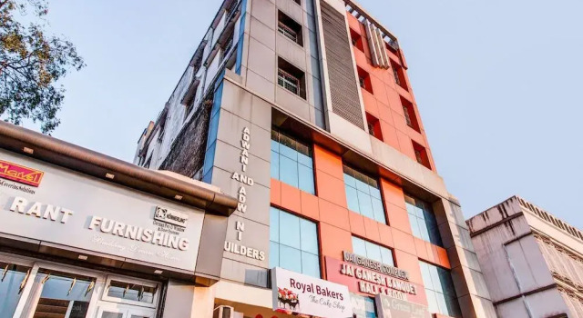 Oyo 27696 Jai Ganesh Banquet Hall & Rooms, Book Hotel Hotels in Dhanbad with Parking, Parking
