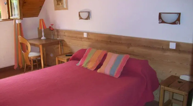 Hôtel Les Volcans, Prenota Hotel Hotel a Alvernia con parcheggio, Parcheggio