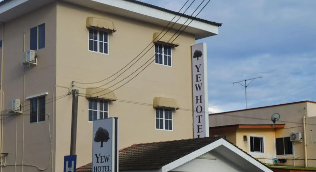 Yew Hotel, Boek Hotel Goedkope hotels in Borneo