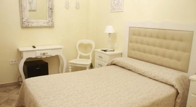 Номер Standard Hostal Flor De Lis Lojo