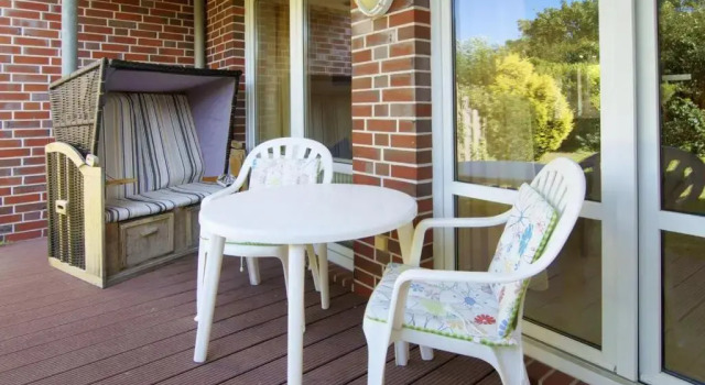 Sandfloh - ruhig gelegenes Apparment mit Terrasse und Strandkorb