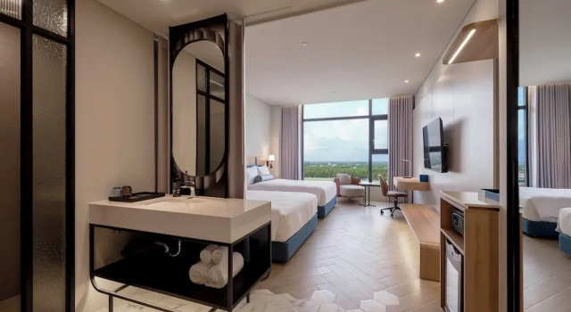 Четырёхместный номер Deluxe TC Hotel Binh Duong New City