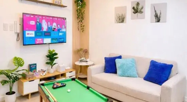 The Sunny Side 2BR with Pool and City View, Varaa Hotelli Paranaque Metro Manila