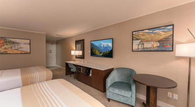 Четырёхместный номер Standard Prestige Lakeside Resort, WorldHotels Elite