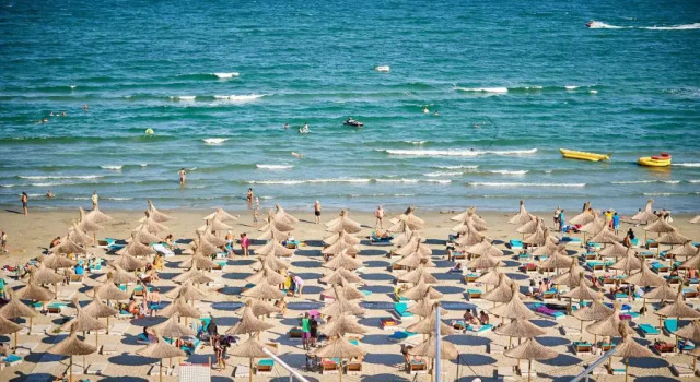 Opal Luxury Apartment 109 Spa n Pool Beach resort, Varaa Huoneisto Hotellit Mamaia-Sat pysäköinnillä, Pysäköinti